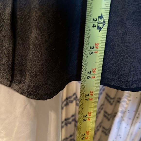 Black & Dark Grey Snakeskin Print Button Snap Shirt by David Lerner. Size XS. - Picture 8 of 9